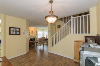 Photo 11: 412 13900 HYLAND ROAD in Surrey: East Newton Townhouse for sale : MLS®# R2112905