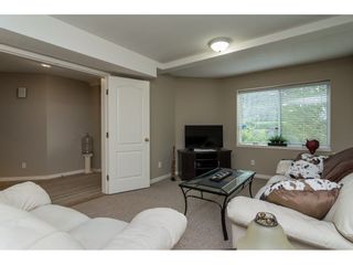 Photo 19: 6269 192ND Street in Surrey: Cloverdale BC House for sale in "Bakerview" (Cloverdale)  : MLS®# R2213869