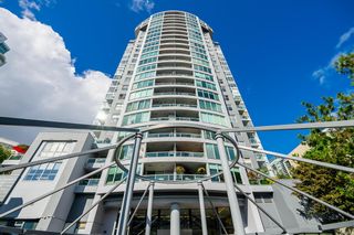 Main Photo: 2301 1500 HOWE Street in Vancouver: Yaletown Condo for sale in "The Discovery" (Vancouver West)  : MLS®# R2804316