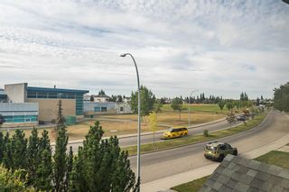 Photo 2: 14732 Mt McKenzie Drive SE in Calgary: McKenzie Lake Detached for sale : MLS®# A2002845
