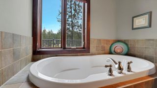 Photo 24: 2572 SANDSTONE GREEN in Invermere: House for sale : MLS®# 2473233