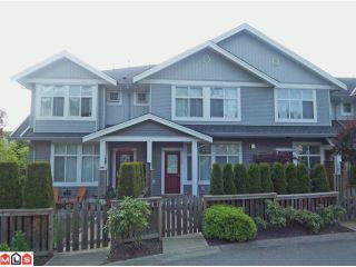 Photo 1: 90 20449 66TH Avenue in Langley: Willoughby Heights Townhouse for sale in "Nature's Landing" : MLS®# F1208000