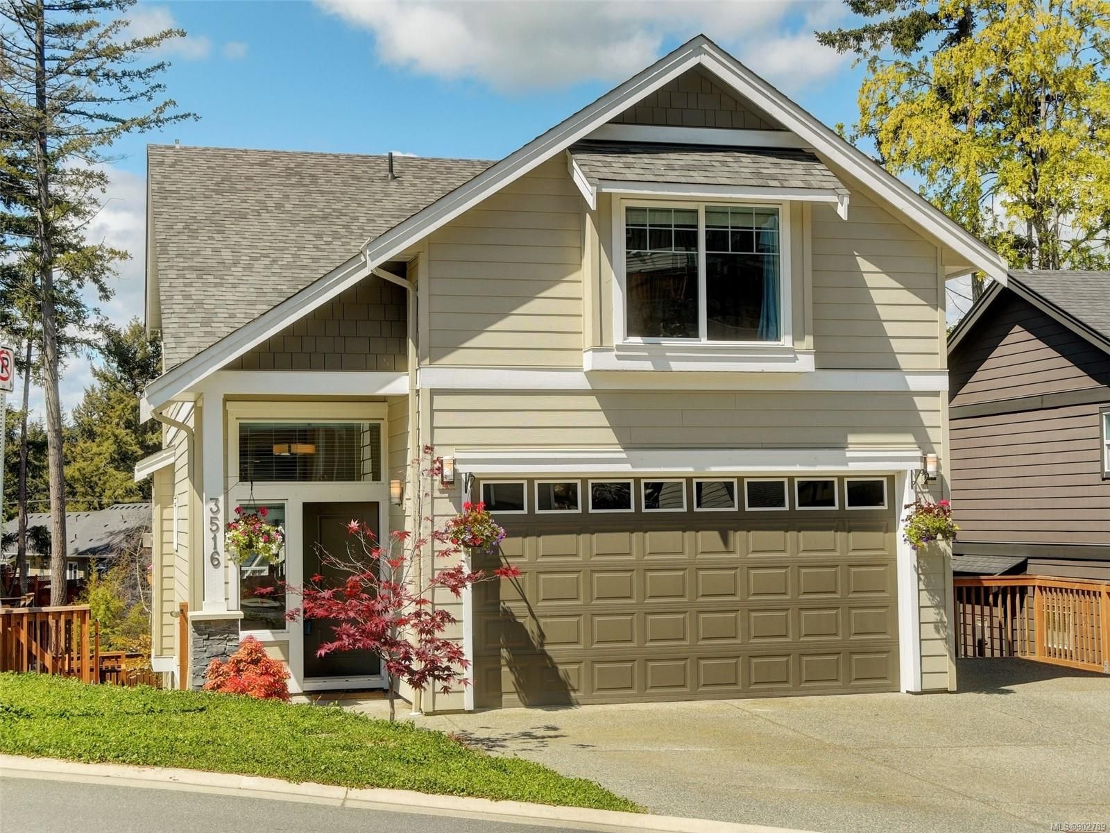 Main Photo: 3516 Honeycrisp Ave in Langford: La Happy Valley House for sale : MLS®# 902789