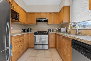 Photo 5: 410 2601 WHITELEY Court in North Vancouver: Lynn Valley Condo for sale in "Branches" : MLS®# R2742525