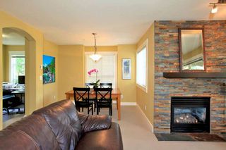 Photo 4: Townhouse for sale in North Vancouver