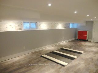 Photo 13: Suite 1 33 Connaught Avenue in Toronto: Greenwood-Coxwell House (2 1/2 Storey) for lease (Toronto E01)  : MLS®# E8235632