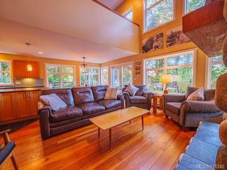 Photo 13: 1050 Helen Rd in Ucluelet: PA Ucluelet House for sale (Port Alberni)  : MLS®# 916346