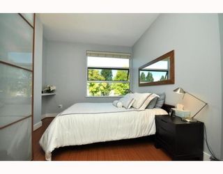 Photo 6: 512 2655 CRANBERRY Drive in Vancouver: Kitsilano Condo for sale in "New Yorker" (Vancouver West)  : MLS®# V787040