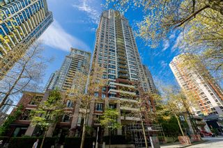 Photo 1: 2903 909 MAINLAND Street in Vancouver: Yaletown Condo for sale (Vancouver West)  : MLS®# R2875678