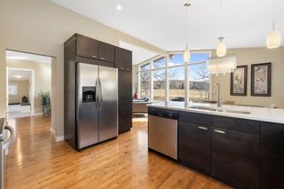 Photo 11: 2811 Burgess Drive NW in Calgary: Brentwood Detached for sale : MLS®# A2040593