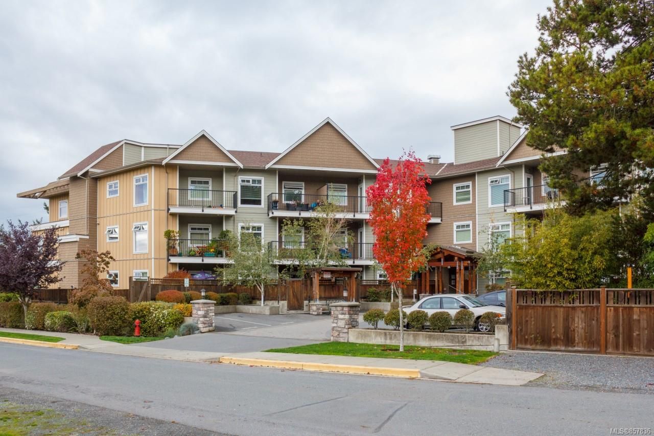 Main Photo: 104 21 Conard St in View Royal: VR Hospital Condo for sale : MLS®# 857836