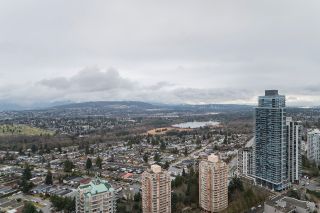 Photo 4: 4308 6000 MCKAY Avenue in Burnaby: Metrotown Condo for sale in "STATION SQUARE %" (Burnaby South)  : MLS®# R2858432