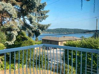Photo 2: 663 FAIRMONT Road in Gibsons: Gibsons & Area House for sale (Sunshine Coast)  : MLS®# R2597924