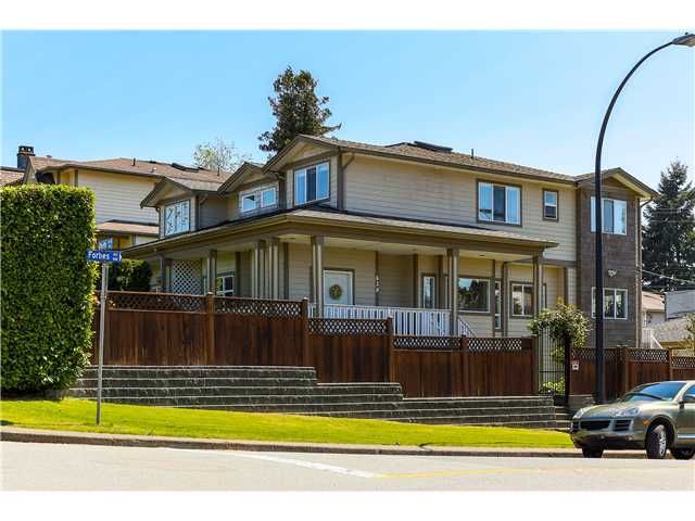 Main Photo: 638 FORBES AV in North Vancouver: Lower Lonsdale Condo for sale : MLS®# V1118672