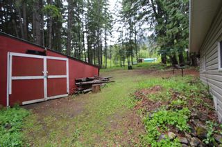 Photo 15: 2572 Airstrip Road in Anglemont: North Shuswap House for sale (Shuswap)  : MLS®# 10254788