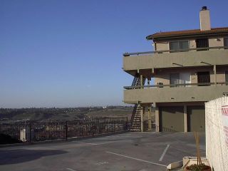 Photo 2: UNIVERSITY HEIGHTS Condo for sale : 1 bedrooms : 4790 Arizona #314 in San Diego