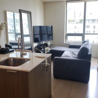 Photo 2: 1705 1308 HORNBY Street in Vancouver: Downtown VW Condo for sale (Vancouver West)  : MLS®# R2759932