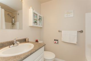 Photo 18: 304 1526 GEORGE Street: White Rock Condo for sale in "SIR PHILIP" (South Surrey White Rock)  : MLS®# R2208619