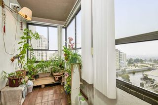 Photo 2: 902 615 BELMONT Street in New Westminster: Uptown NW Condo for sale in "Belmont Tower" : MLS®# R2448303