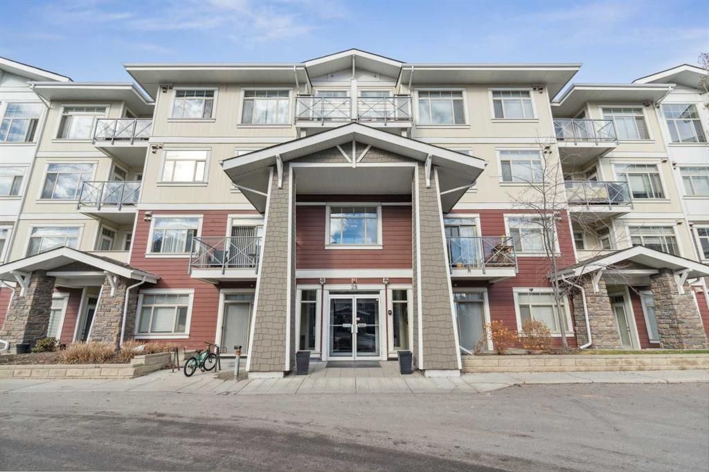 Main Photo: 412 28 Auburn Bay Link SE in Calgary: Auburn Bay Apartment for sale : MLS®# A2091618