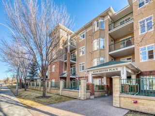 Photo 2: 408 5720 2 Street SW in Calgary: Manchester Apartment for sale : MLS®# A1233831
