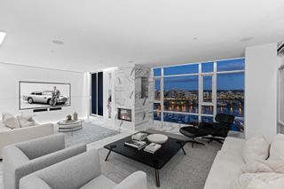 Photo 8: 1502 1111 MARINASIDE Crescent in Vancouver: Yaletown Condo for sale in "Aquarius" (Vancouver West)  : MLS®# R2702214