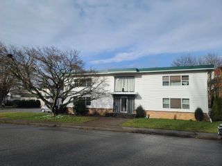 Photo 3: 46209 MAPLE Avenue in Chilliwack: Chilliwack E Young-Yale Fourplex for sale : MLS®# R2651843