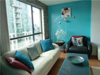 Photo 3: 2505 1189 HOWE Street in Vancouver: Downtown VW Condo for sale in "The Genesis" (Vancouver West)  : MLS®# V1080524