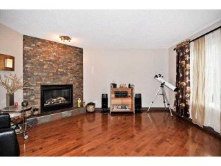 Photo 2: 139 WESTPOINT Gardens SW in CALGARY: West Springs Residential Detached Single Family for sale (Calgary)  : MLS®# C3492831