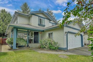 Main Photo: 15468 91ST Avenue in Surrey: Fleetwood Tynehead House for sale : MLS®# R2890051
