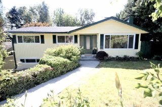 Photo 1: 730 CUMBERLAND Street in New Westminster: The Heights NW House for sale in "THE HEIGHTS" : MLS®# R2065598