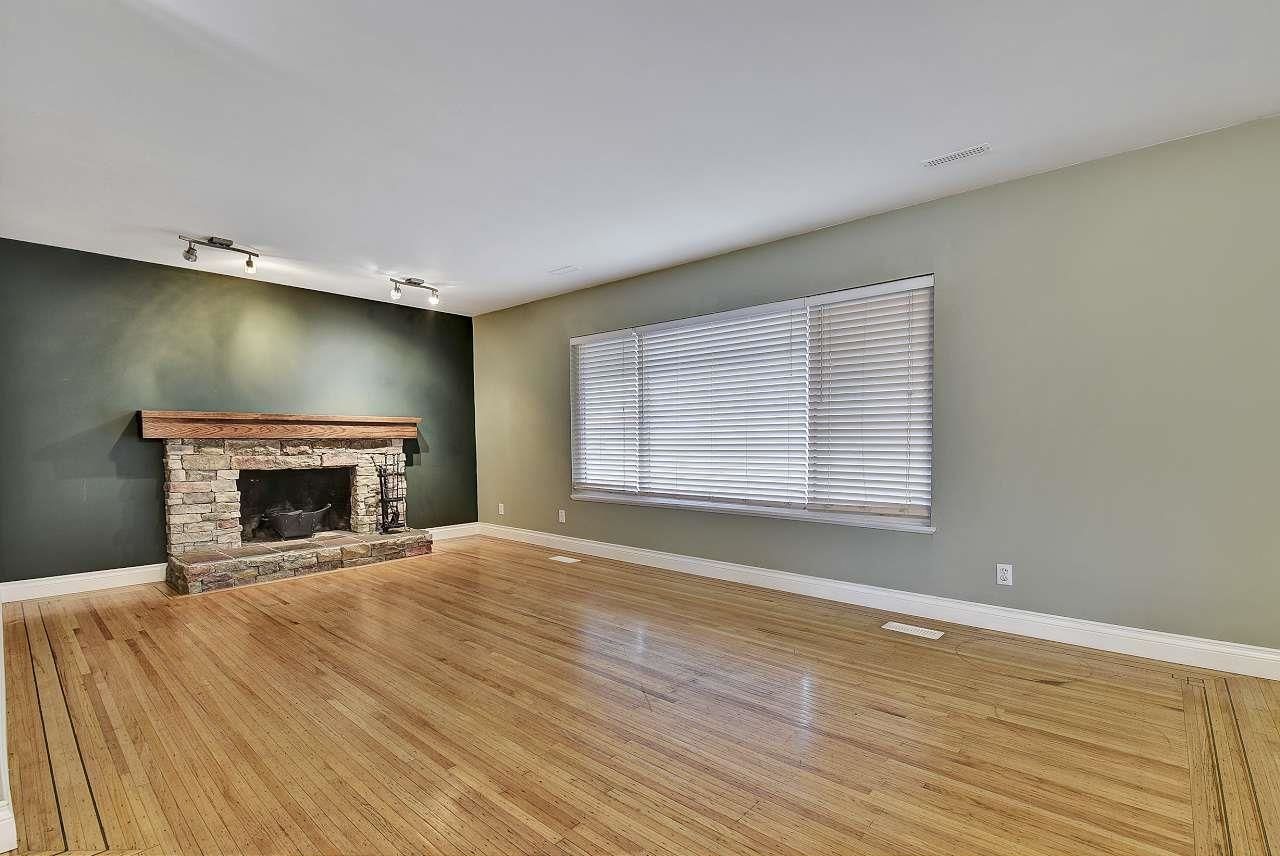 Photo 4: Photos: 1751 EASTERN Drive in Port Coquitlam: Mary Hill House for sale : MLS®# R2647232