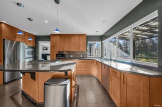 Photo 12: 310 MACBETH Crescent in West Vancouver: Cedardale House for sale : MLS®# R2824819