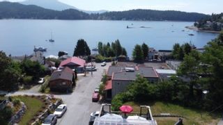 Photo 3: 546 GIBSONS Way in Gibsons: Gibsons & Area Retail for sale (Sunshine Coast)  : MLS®# C8050495