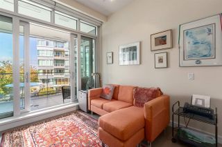 Photo 16: 301 151 ATHLETES Way in Vancouver: False Creek Condo for sale in "Canada House on the Water" (Vancouver West)  : MLS®# R2301154