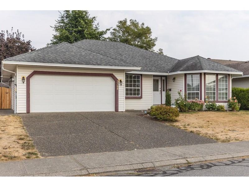 FEATURED LISTING: 3384 NAKUSP Drive Abbotsford