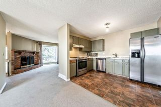 Photo 8: 363 Woodridge Place SW in Calgary: Woodlands Detached for sale : MLS®# A2009578
