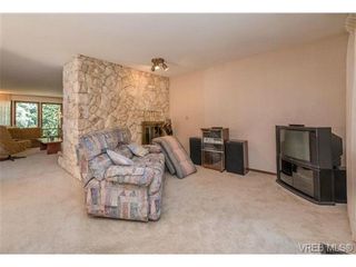 Photo 10: 1071 Quailwood Place in VICTORIA: SE Broadmead Residential for sale (Saanich East)  : MLS®# 327540