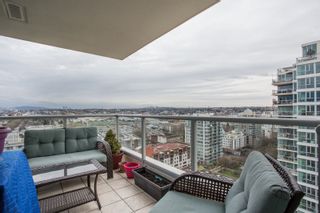 Photo 14: 1903 125 MILROSS Avenue in Vancouver: Downtown VE Condo for sale in "Creekside of Citygate" (Vancouver East)  : MLS®# R2440865