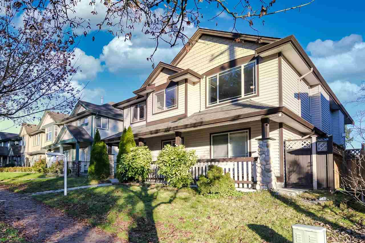 Main Photo: 10924 240 Street in Maple Ridge: Cottonwood MR House for sale in "Kanaka View Estates" : MLS®# R2420802