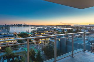 Photo 3: 1008 175 W 1ST Street in North Vancouver: Lower Lonsdale Condo for sale in "Time Building" : MLS®# R2497349