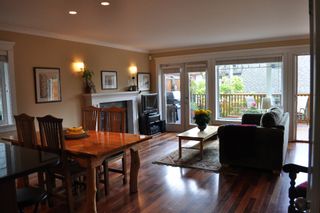 Photo 3: 223 E 17TH Street in North Vancouver: Central Lonsdale 1/2 Duplex for sale : MLS®# V891734