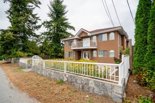 Photo 3: 5450 WILLINGDON Avenue in Burnaby: Forest Glen BS House for sale (Burnaby South)  : MLS®# R2725381