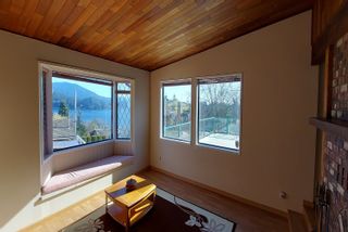 Photo 12: 679 CORLETT Road in Gibsons: Gibsons & Area House for sale (Sunshine Coast)  : MLS®# R2744372