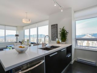 Photo 9: 3209 6333 SILVER Avenue in Burnaby: Metrotown Condo for sale (Burnaby South)  : MLS®# R2037515