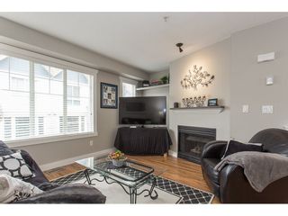 Photo 3: 22 20176 68 Avenue in Langley: Willoughby Heights Townhouse for sale in "STEEPLECHASE" : MLS®# R2146576