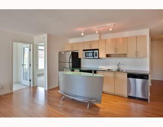 Photo 2: 604 550 TAYLOR Street in Vancouver: Downtown VW Condo for sale (Vancouver West)  : MLS®# V795826