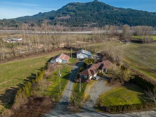 Photo 12: 47975 JESS Road in Chilliwack: Fairfield Island House for sale : MLS®# R2858754