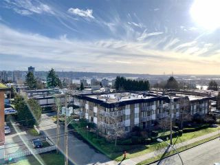Photo 1: 412 809 FOURTH AVENUE in New Westminster: Uptown NW Condo for sale : MLS®# R2431971