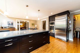 Photo 14: 2571 NEWMARKET Drive in North Vancouver: Edgemont House for sale : MLS®# R2460587